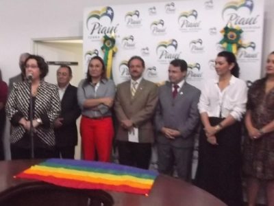 A Promotora de justiça Myrian Lago representa o Ministério Público no comitê e discursou durante o lançamento