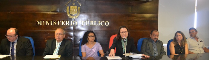 Leida Diniz, titular da 35ª Promotoria de Justiça de Teresina, conduziu os trabalhos