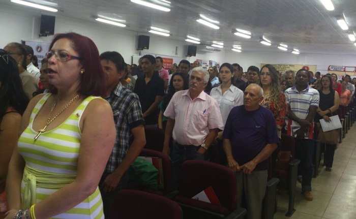 Membros de conselhos sociais e comunidades compareceram massivamente