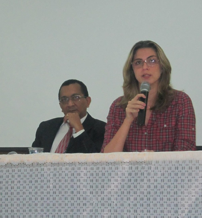 A psicóloga Cynara Veras, que integra o corpo funcional do NUPEVID