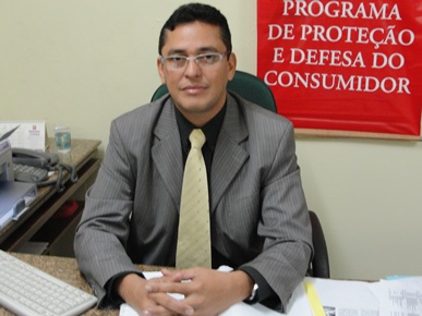 O Coordenador-Geral do PROCON, Promotor de Justiça Cleandro Moura