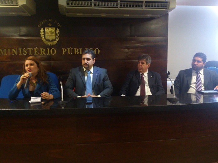 Mesa redonda ampliou a oportunidade para debates