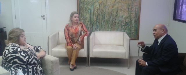A Promotora de Justiça Flávia Castro, Assessora de Planejamento e Gestão do Ministério Público, também participou da reunião