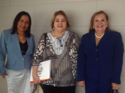Da esquerda para a direita: a Procuradora de Justiça Teresinha de Jesus Marques; a Procuradora-Geral de Justiça, Zélia Saraiva Lima; e a Ouvidora do MP/PI, Ivaneide Assunção Tavares Rodrigues