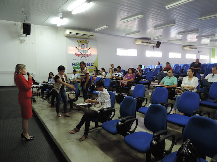 Palestra realizada hoje no Centro de Formação de Professores da SEMEC