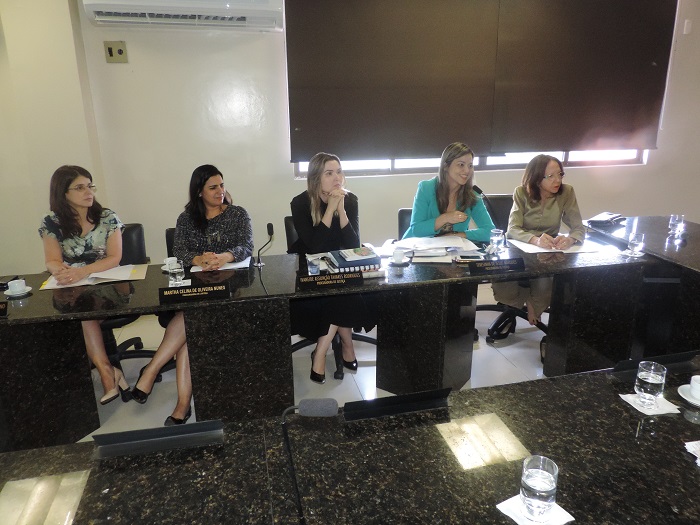 Procuradores e Promotores participam da reunião
