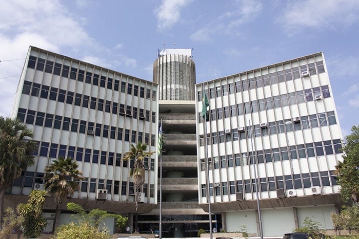Imagem da fachada da sede da Agespisa