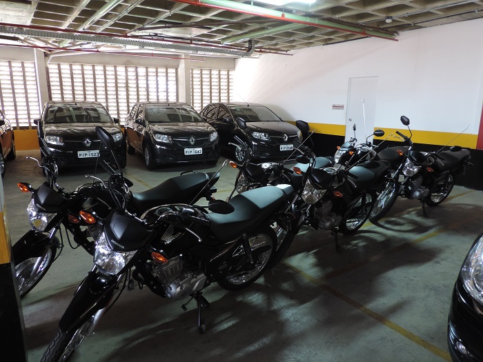 Carros e motos adquirido com recurso do Ministério Público 