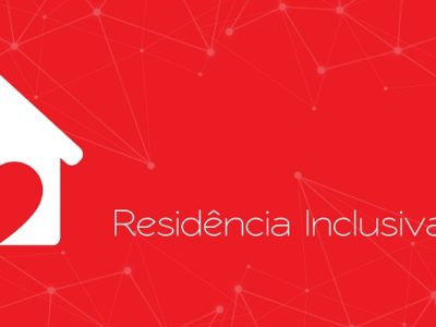 Banner vermelho com desenho de uma casa, na cor branca. A porta da casa tem forma de coração.