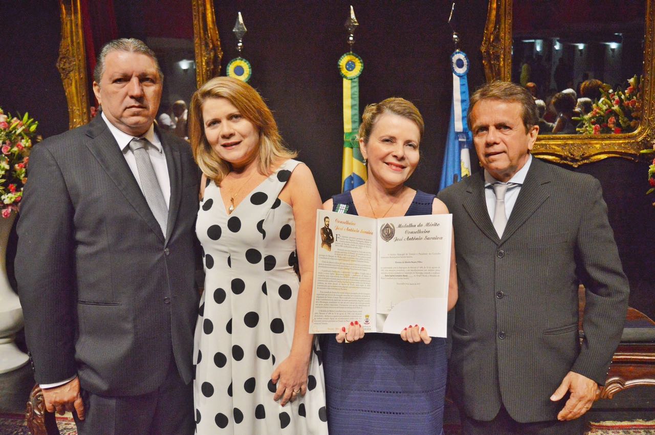 Promotora de Justiça com a família