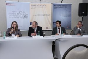 Promotora Cláudia Seabra participa de debate em Brasília