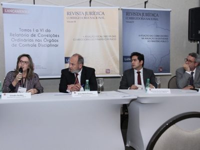 Promotora Cláudia Seabra participa de debate em Brasília