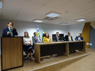 Procurador de Justiça Alípio de Santana Ribeiro fala junto à tribuna