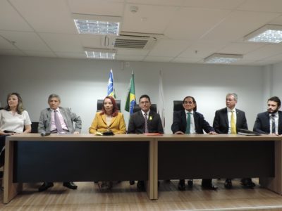 Mesa de honra