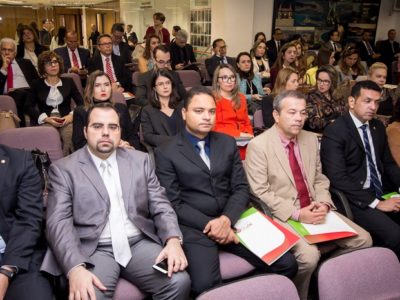 Membros do MPPI no evento no MPSC