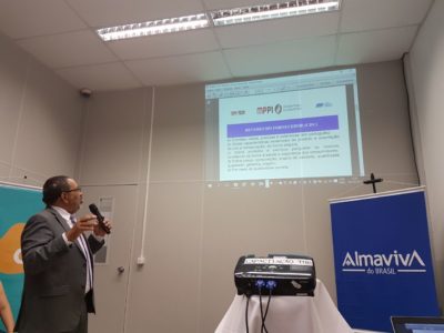 Coordenador do PROCON ministra palestra