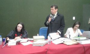 Sessão de Tribunal do Júri
