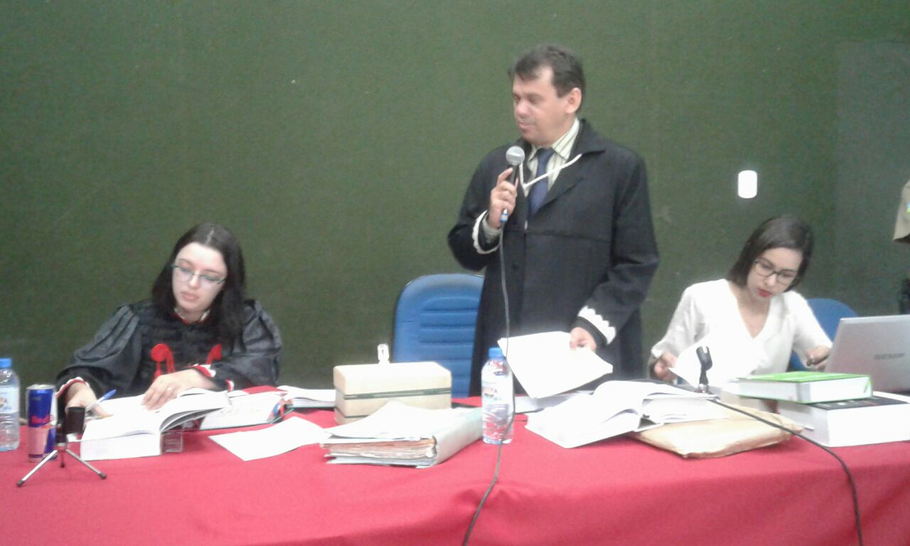 Sessão de Tribunal do Júri