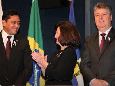 O PGJ do Piauí, Cleandro Moura, com a a Procuradora-Geral da República, Raquel Dodge, e o Presidente do CNPG, Sandro Neis