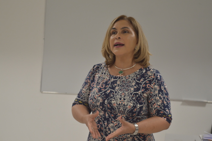 Promotora Amparo Paz