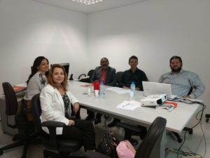 Membros do Conselho Acadêmico da EEDC em reunião