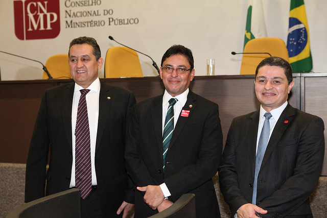 Procurador-Geral de Justiça do Piauí posa com outros PGJs
