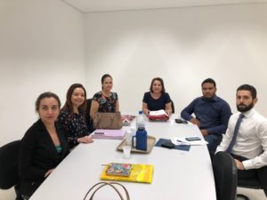 Pessoas em reunião