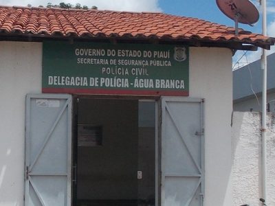 Fachada da Delegacia de Água Branca