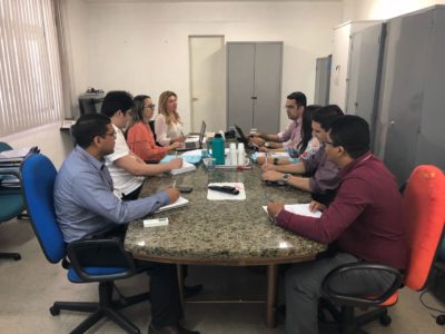 Pessoas em reunião
