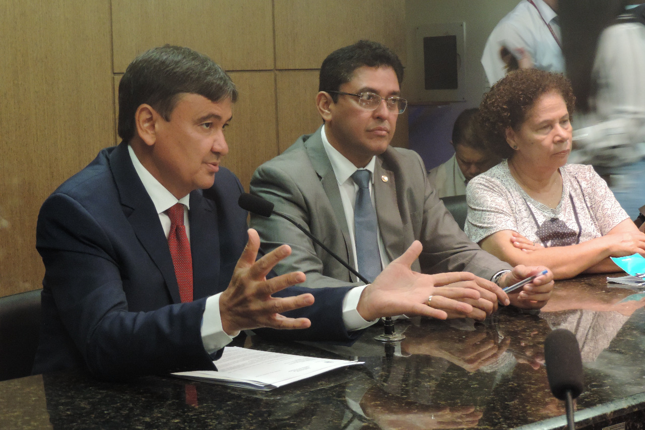 Pessoas em reunião