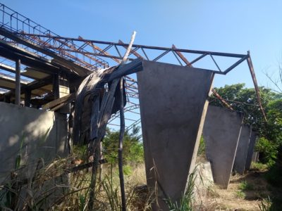 Ginásio inacabado em José de Freitas