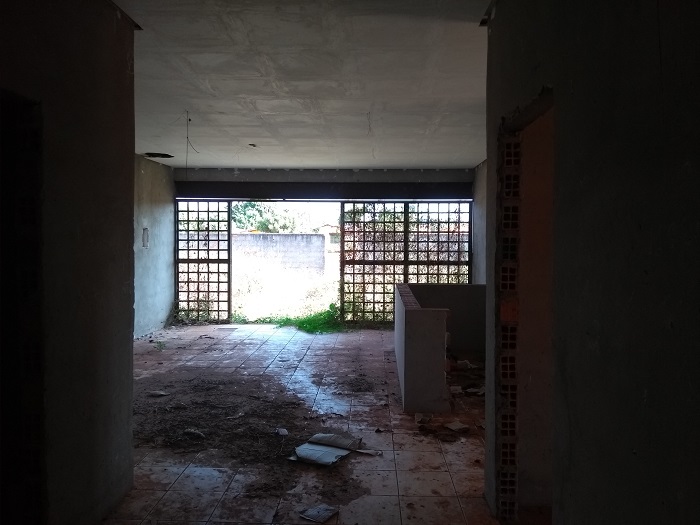 Obra inacabada em José de Freitas