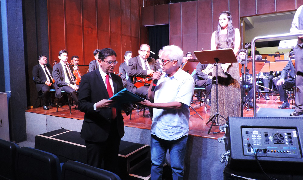Entrega revista ao PGJ sobre a Orquestra Sinfônica