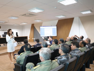 Reunião no auditório do MP