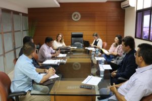 Pessoas em reunião