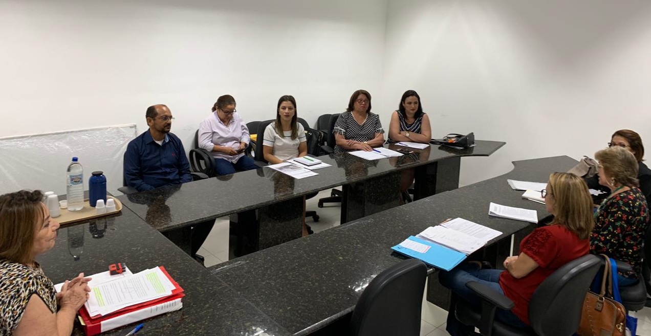 Gestores durante audiência