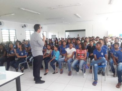 pessoa falando em publico