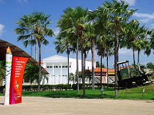 Vista da praça cultural da beira do Açude de Campo Maior.