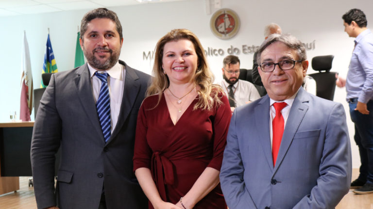Membros da lista tríplice