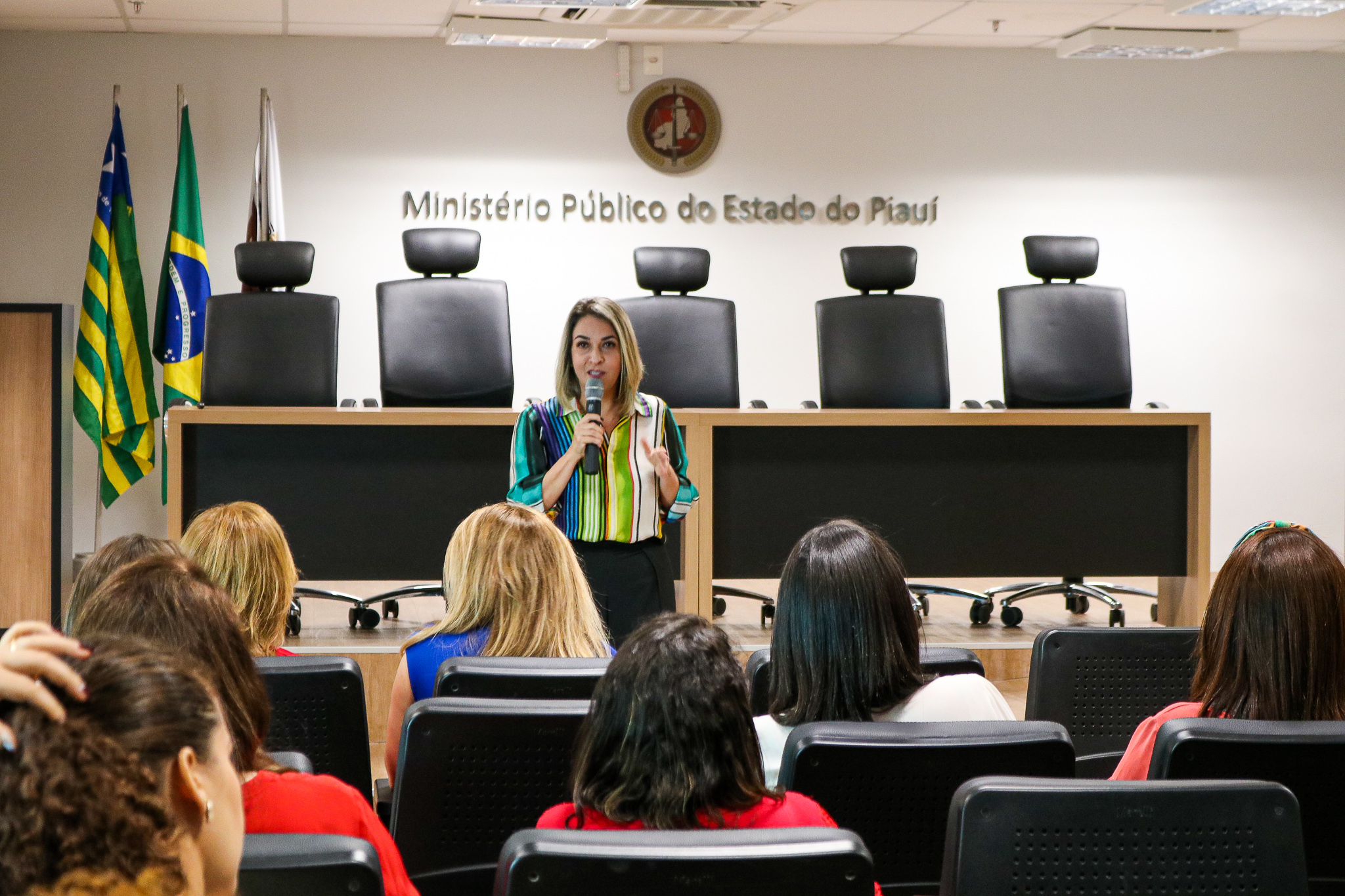 Palestra com o tema O Poder Realizador da Felicidade