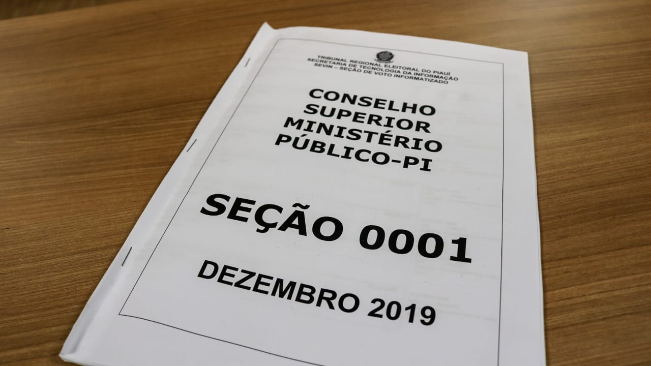 Foto do procedimento da eleição