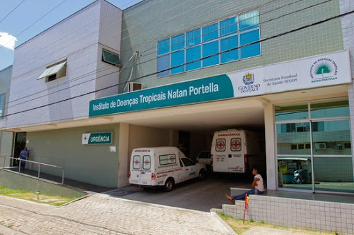 Fachada do Hospital Natan Portela