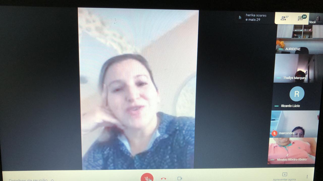 Pessoa falando 