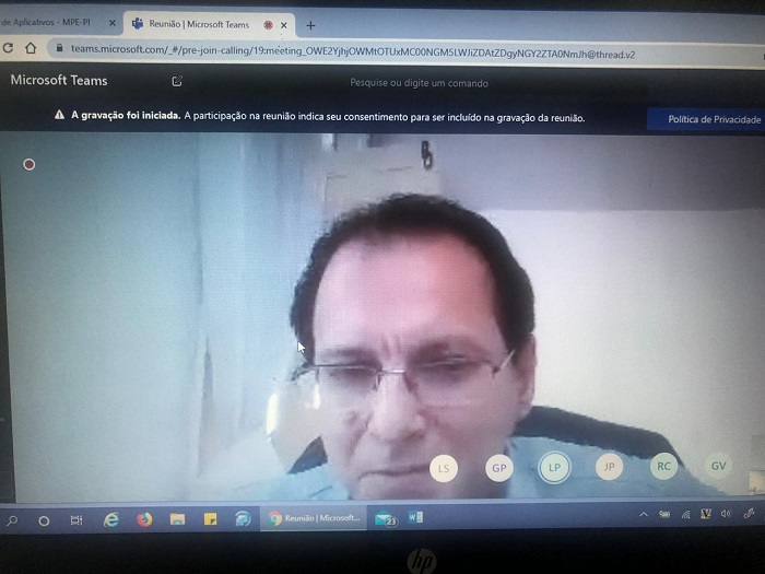 Pessoa falando 