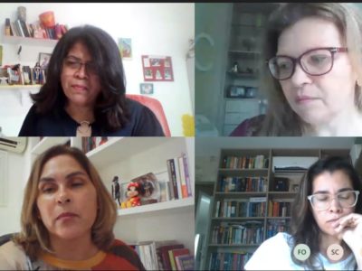 Pessoas reunidas