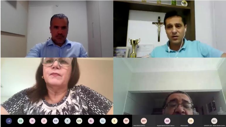 pessoas reunidas pode videoconferência 