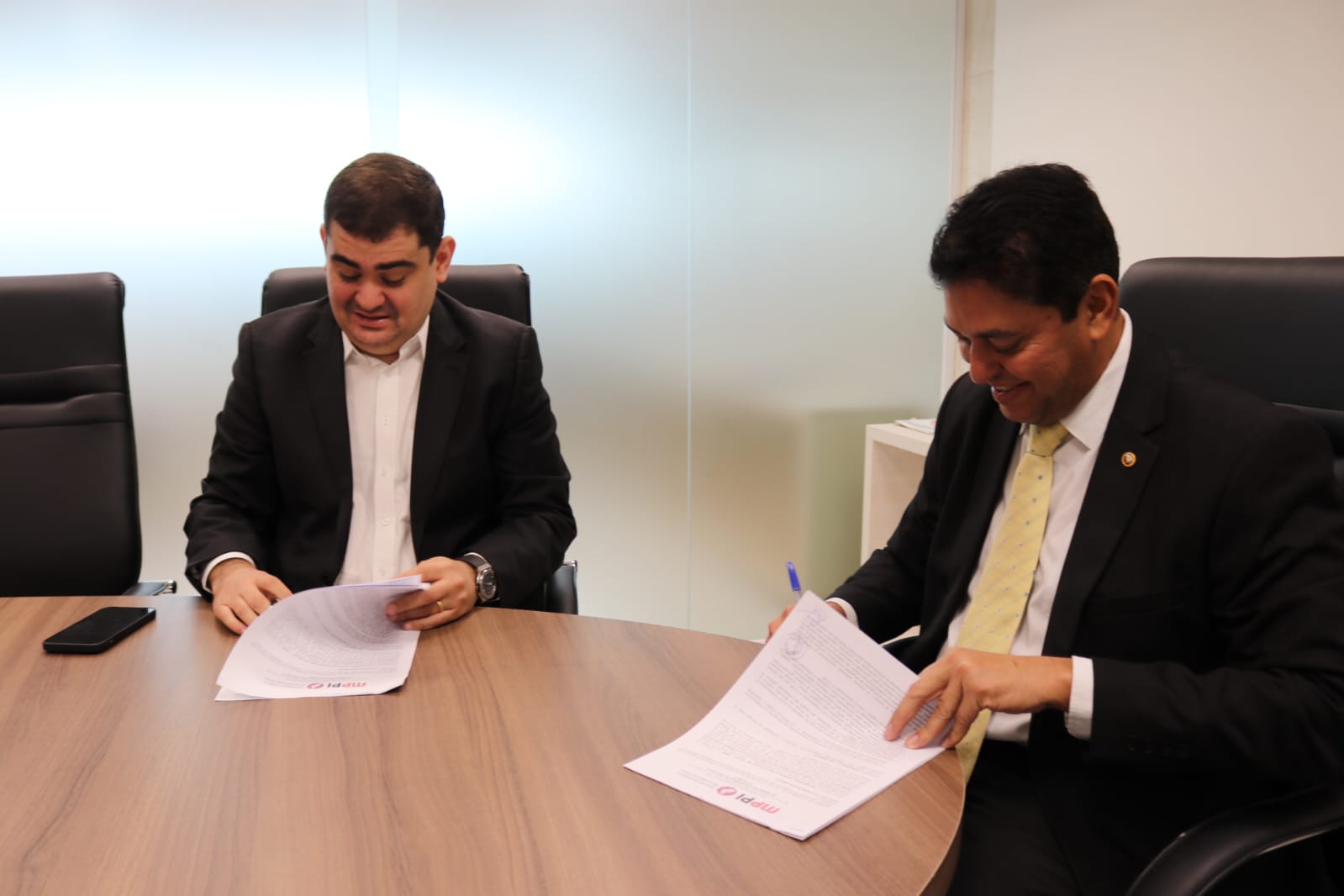 MPPI e Sebrae/PI assinam acordo de cooperação técnica para apoio à contratação de micro e pequenas empresas 2 foto 3